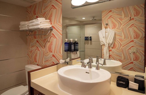 North Beach Haven Hotel | Daddy O Hotel