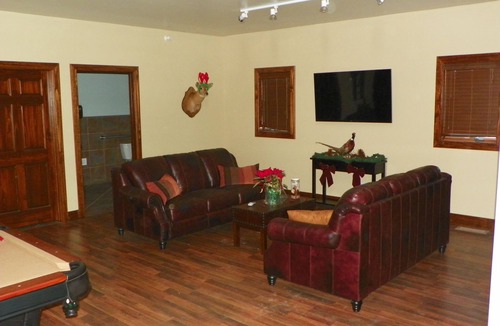 Kimball Cabin | Dakota Prairie Lodge & Resort