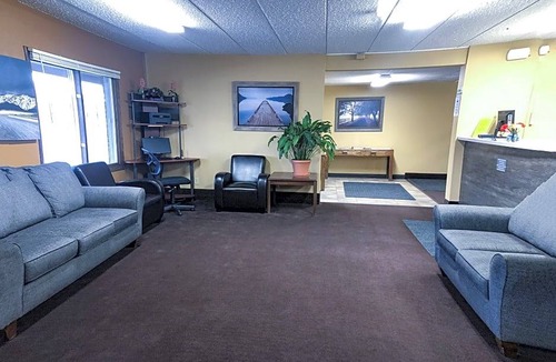 Sioux Falls Hotel | Days Inn by Wyndham Sioux Falls Empire