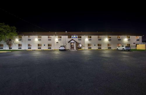 Ankeny Hotel | Days Inn by Wyndham Ankeny - Des Moines