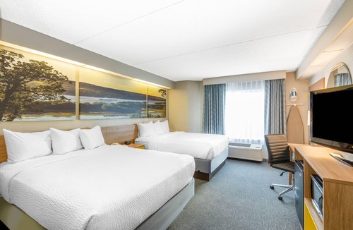 Eagan Hotel | Days Inn by Wyndham Eagan Minnesota Near Mall of America