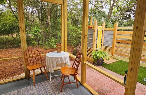 Carrabelle House | Deepwater Lighted Dock Sunrise Views Boat and Trailer Parking Sleeps 6