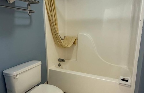 Southside Hotel | Deerfield Inn & Suites Gadsden Near Attalla I 59