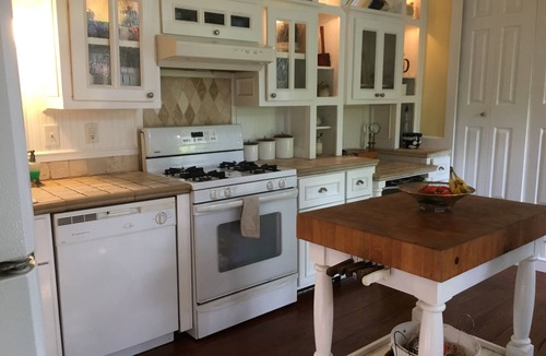 Island Heights House | Delightful Island Heights home -close to the beach and a block to the boardwalk!