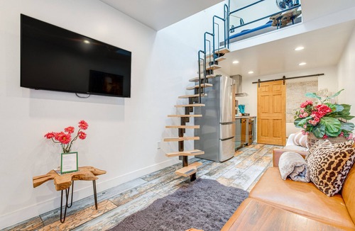 City Park West Apartment | Denver Tiny House: Walk to Cafes, Bars, Eateries!