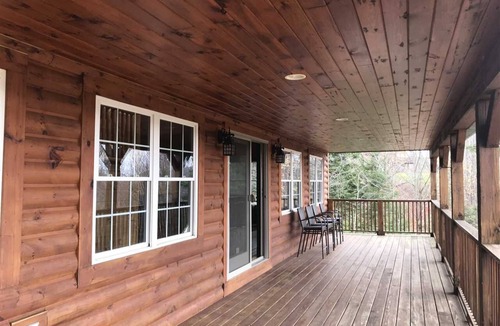 Colebrook House | Direct Snowmobile and ATV trail from front door