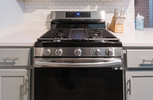 Tulsa House | Discounted July and August Rates Near Everything Tulsa and Broken Arrow
