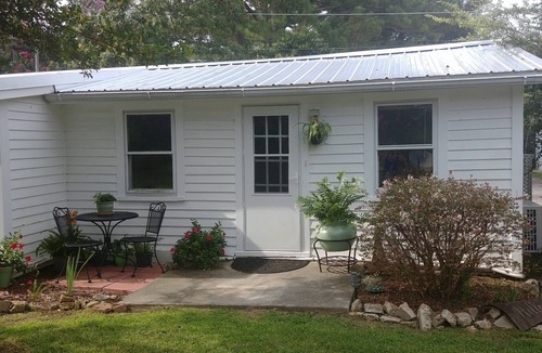 Onancock Cottage | Discover Onancock. "a little slice of nowhere else."