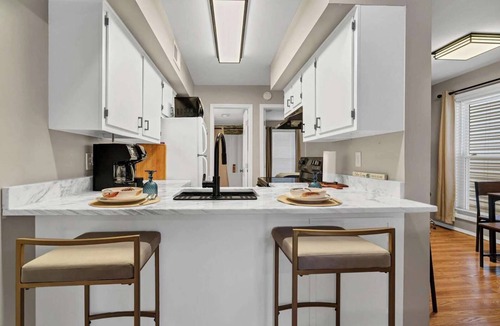 Ocean Ridge Condo | Dog friendly 1st floor King bd in Ocean Ridge