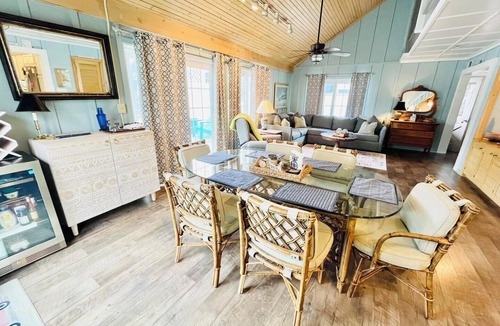 Dodds Addition House | Dog-Friendly Beach Home: Quiet Street, Walk to Beach, Remodeled & Spacious!