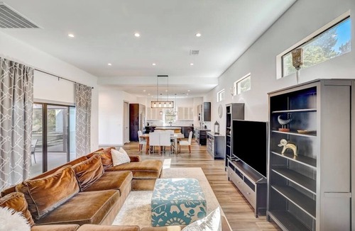 Hudson Bend House | Dog-friendly home with pool, grill, central AC, & Washer/Dryer