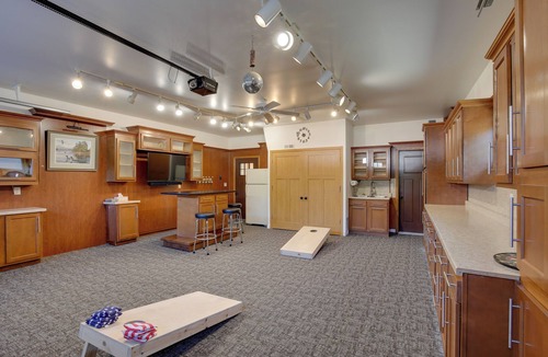 Lake Park House | Dog-Friendly! Silver Lake Escape Near Boat Ramp
