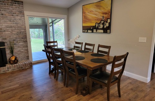 Duncan House | Dogwood private secluded 3Br Duncan home