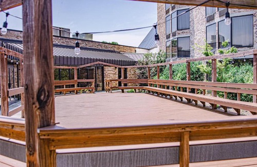 Oak Ridge Hotel | DoubleTree by Hilton Hotel Oak Ridge - Knoxville