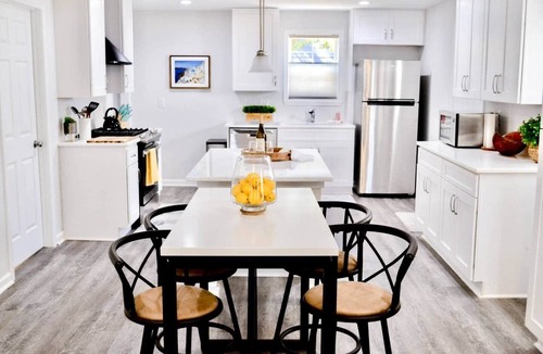 Downtown House | Downtown - 2 bed, 2 bath