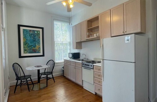 Auburn Apartment | Downtown Auburn game day apartment