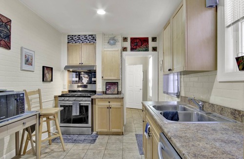 Carlisle House | Downtown Carlisle Townhouse