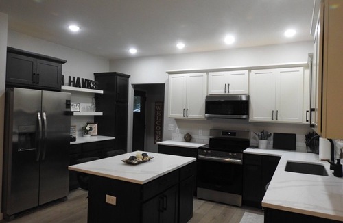 Mann House | Downtown Iowa City - Brand New Luxury Stay
