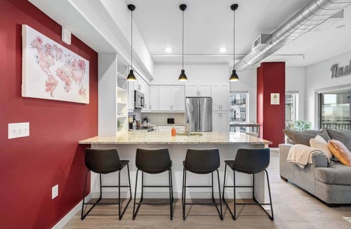 Sobro Apartment | Downtown Nashville 2BR Near Broadway & Gulch
