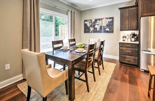 Southern Pines Apartment | Downtown Townhome; Walk to Dine & Shop on Broad St
