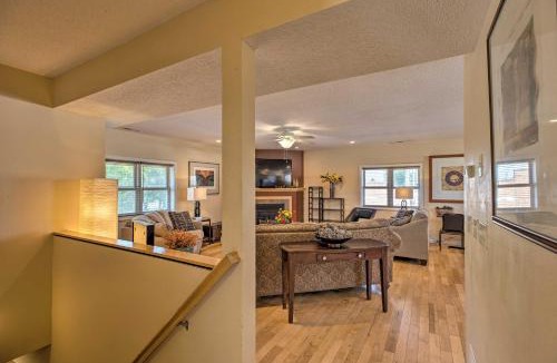 Yankton Apartment | Downtown Yankton Apartment w/Patio & River View!