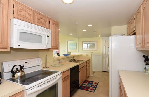 Shell Island Condo | DR 2412-The ideal vacation spot to get away from the daily hustle and bustle