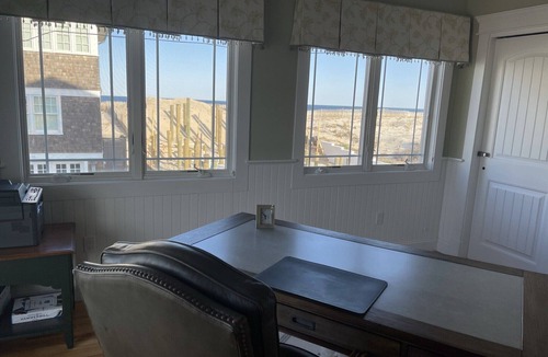 Mantoloking House | Dream Beach House packed with Style, Comfort, and Convenience