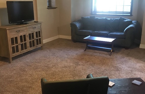 Dundee-Happy Hollow Historic District Condo | Dundee condo - great location close to CWS and Med Center