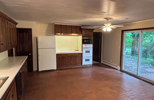 Holland Cottage | Dune Cottage on lake between Saugatuck & Holland!
