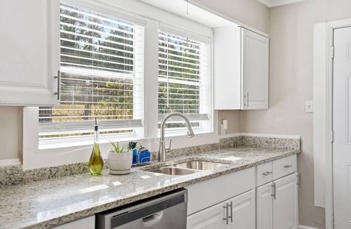 Crestline Heights House | East Lake Cottage - Close to Airport