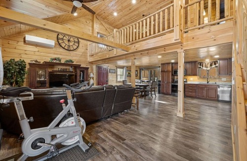 Hermosa House | East Pines :Modern Cabin in nature