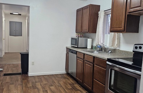 Iowa City House | East Side 3 Bedroom