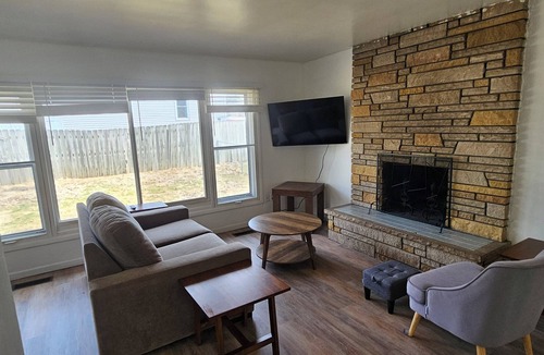 Iowa City House | East Side 3 Bedroom