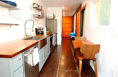 Chestnut House | Eastside Container Home - Near Train + Downtown