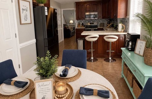 Hope Mills House | Easy I-95 Airport Stop Golf Cart Gym FirePit PetOK