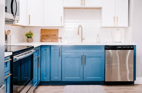 Barths House | Eclectic Mid-Mod Retreat 15 min to DT Denver