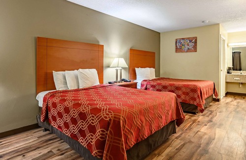 Athens Hotel | Econo Lodge Athens I-65