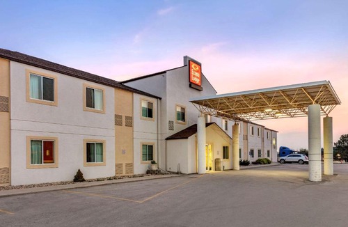 Belle Fourche Cabin | Econo Lodge Belle Fourche