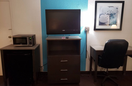 Elizabeth City Hotel | Econo Lodge Elizabeth City near University