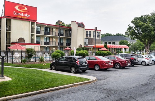 Rehoboth Beach Hotel | Econo Lodge Inn & Suites - Rehoboth Beach