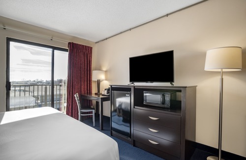 Rehoboth Beach Hotel | Econo Lodge Inn & Suites - Rehoboth Beach