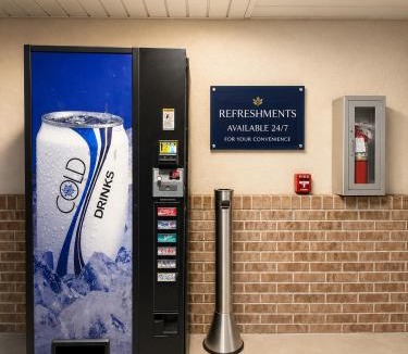 Murfreesboro Hotel | Econo Lodge Inn & Suites Murfreesboro Shopping District