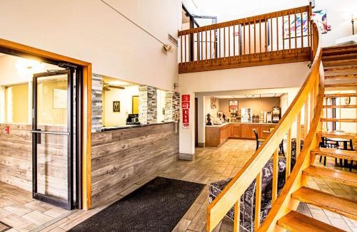 Watertown Cabin | Econo Lodge Watertown