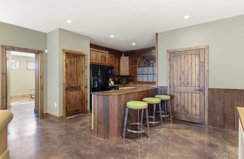 Dawsonville House | Eden's Ridge [Full Estate Rental]