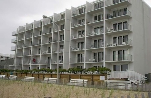 Rehoboth Beach Condo | Edgewater House - Ocean Front Units With Spectacular Views!