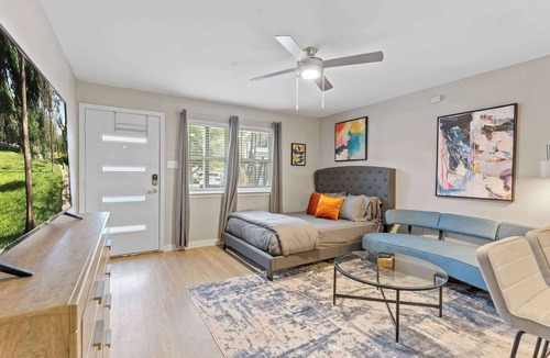 Allandale Apartment | Efficiency studio close to Downtown and Domain