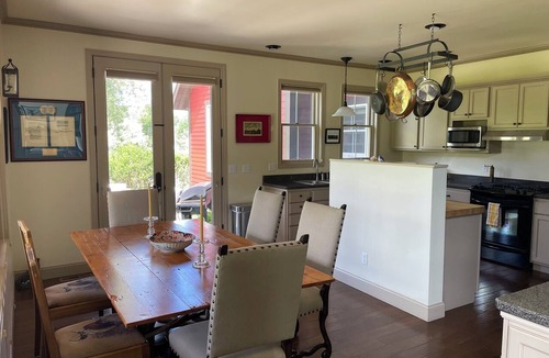 Story House | Elegance & Relaxation with an Awe Inspiring Big Horn Mountain Canyon view