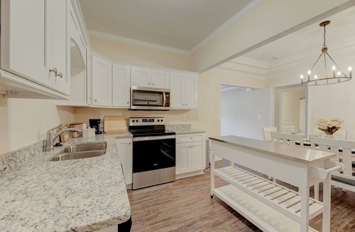 North Augusta House | Elegant 3BD/2BA Home - Modern Comfort in North Augusta - Ideal for Families