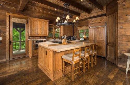 Boone Cabin | Elegant Home with Incredible Views