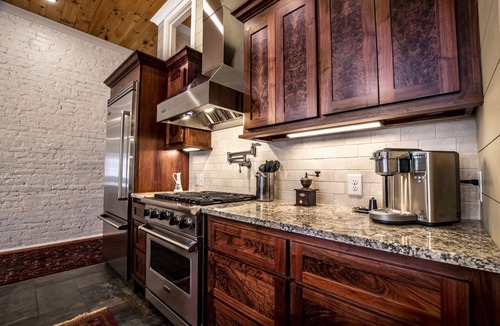 Rome Apartment | Elegant Loft Apartment in Beautiful Downtown Rome!